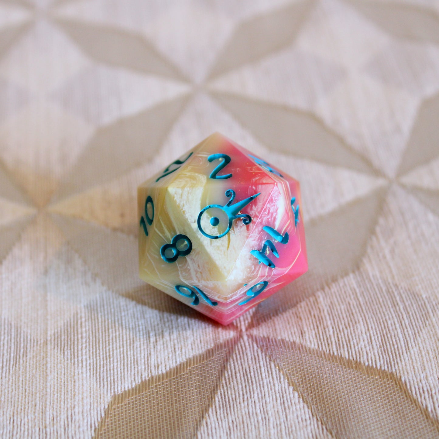 Tequila Sunrise Jumbo D20