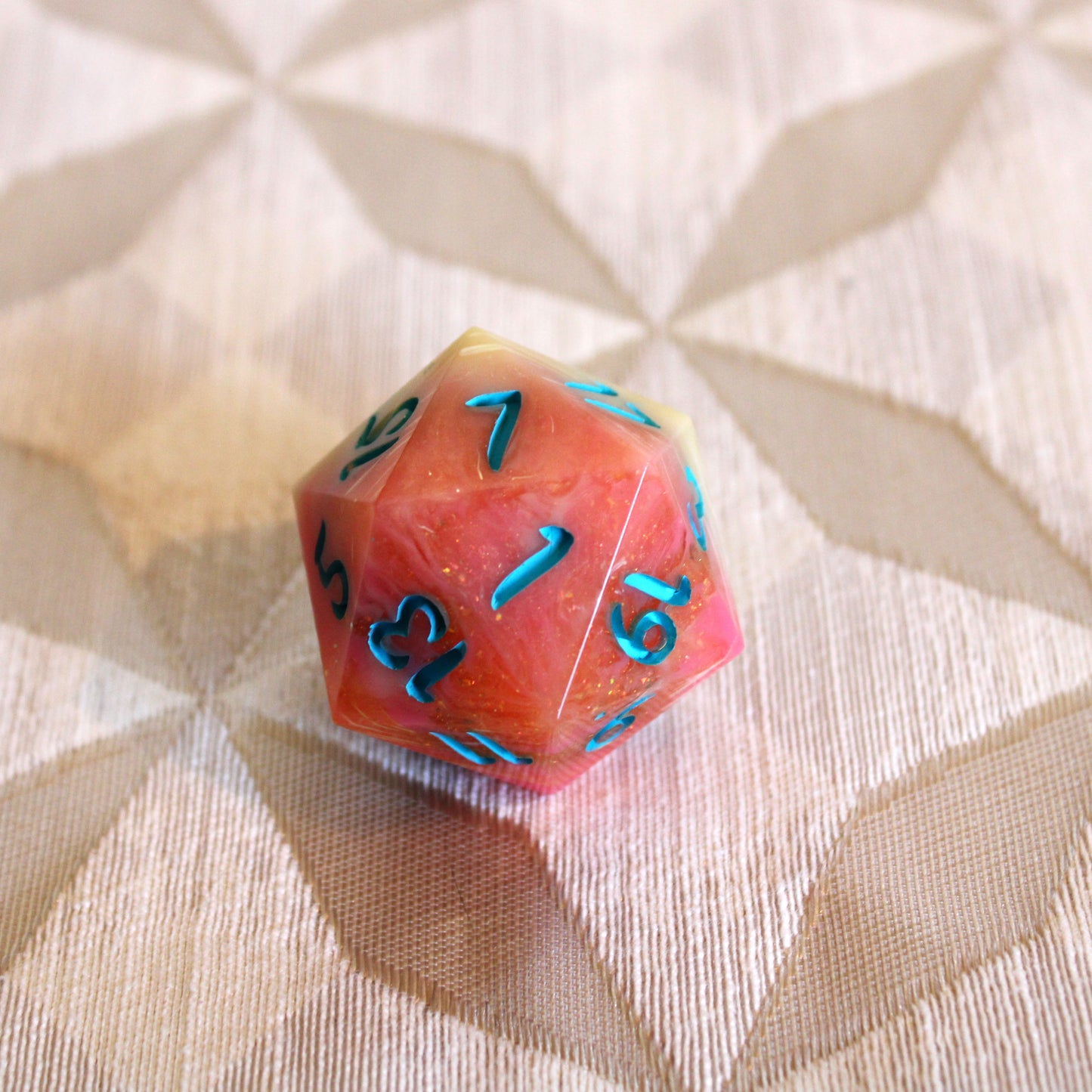 Tequila Sunrise Jumbo D20