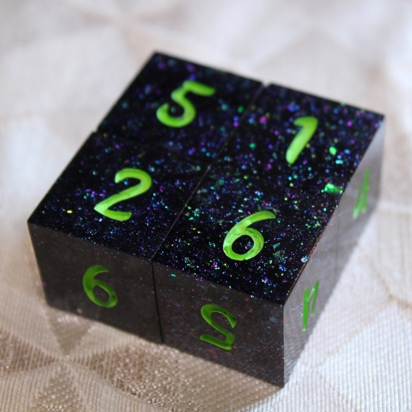 Handmade Close Encounters Jumbo 4d6