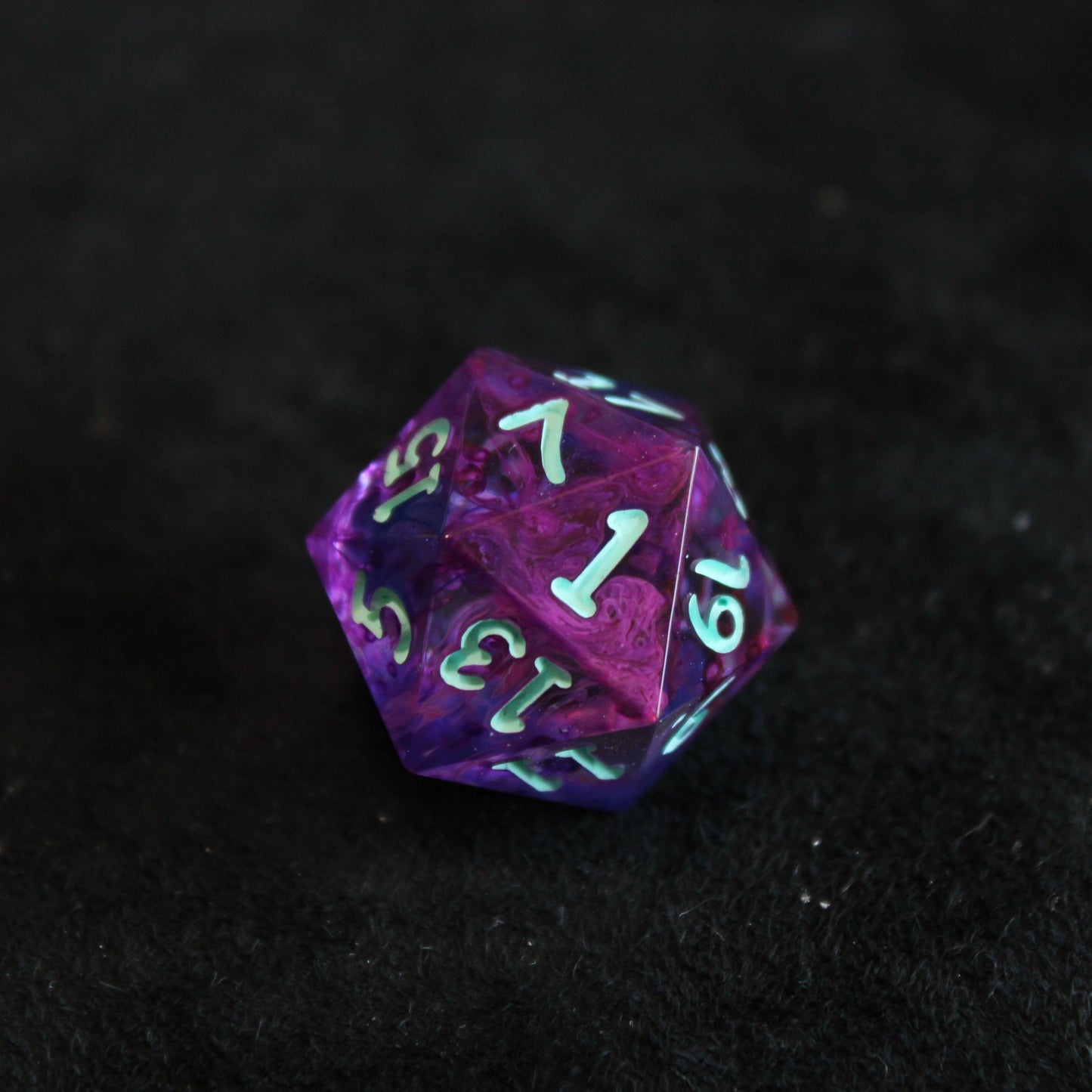 Handmade Soul Flame d20