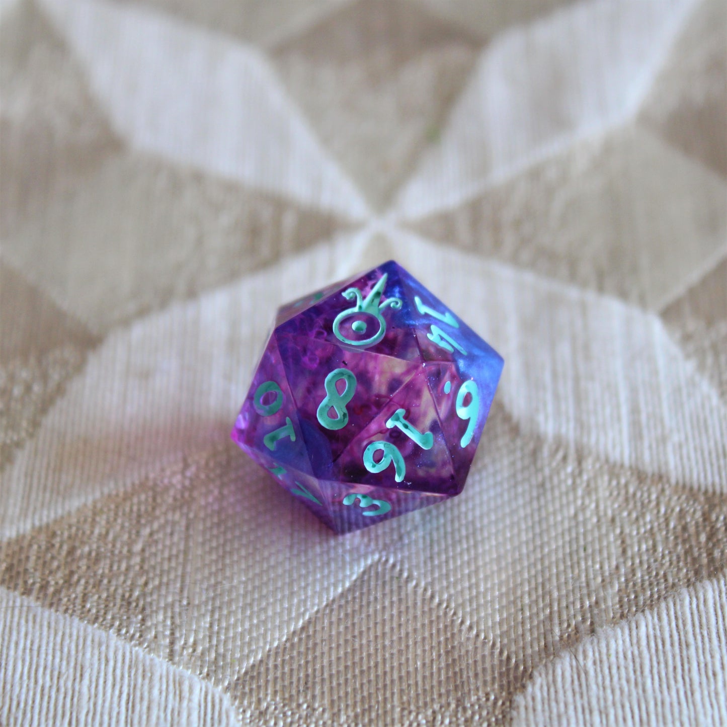 Handmade Soul Flame d20