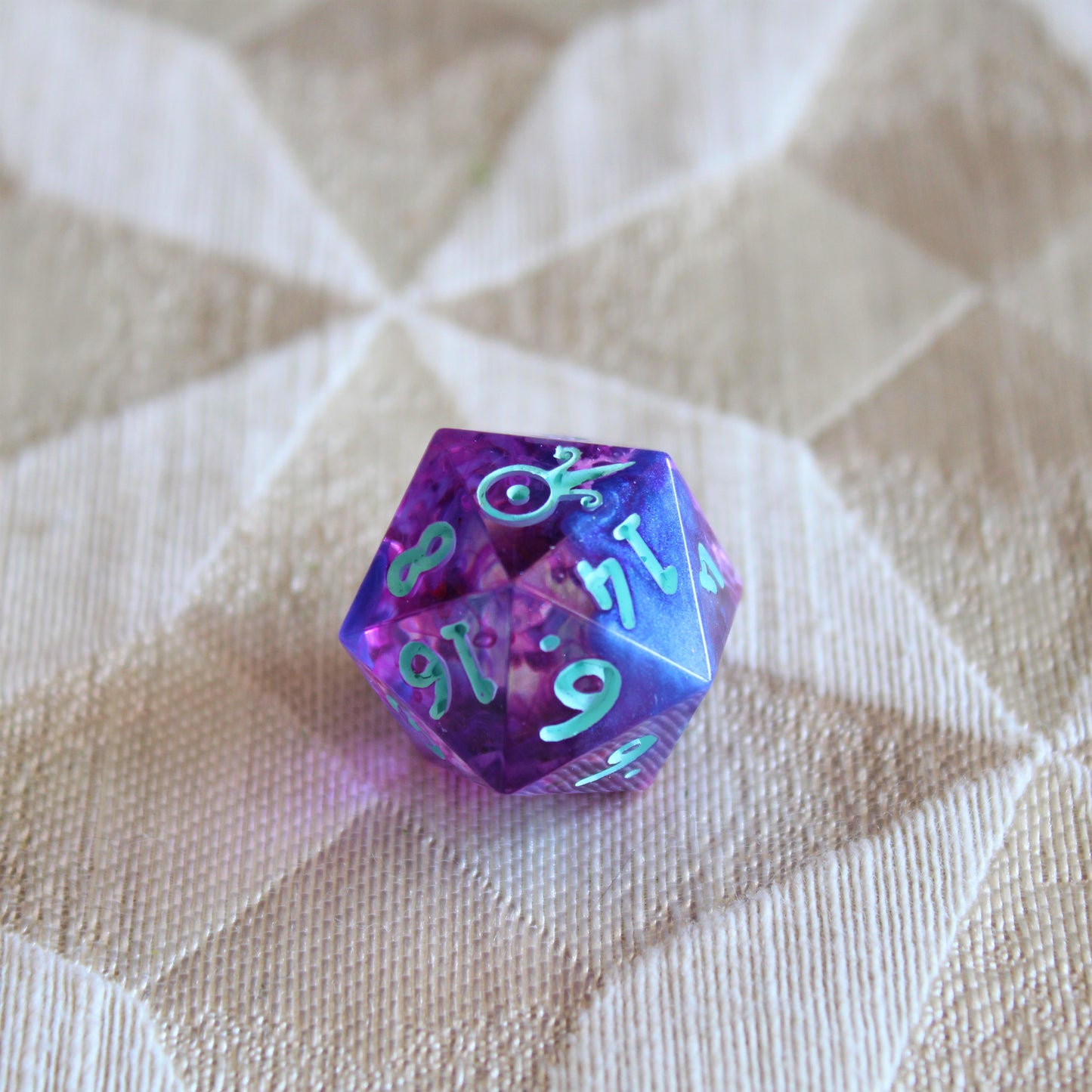 Handmade Soul Flame d20