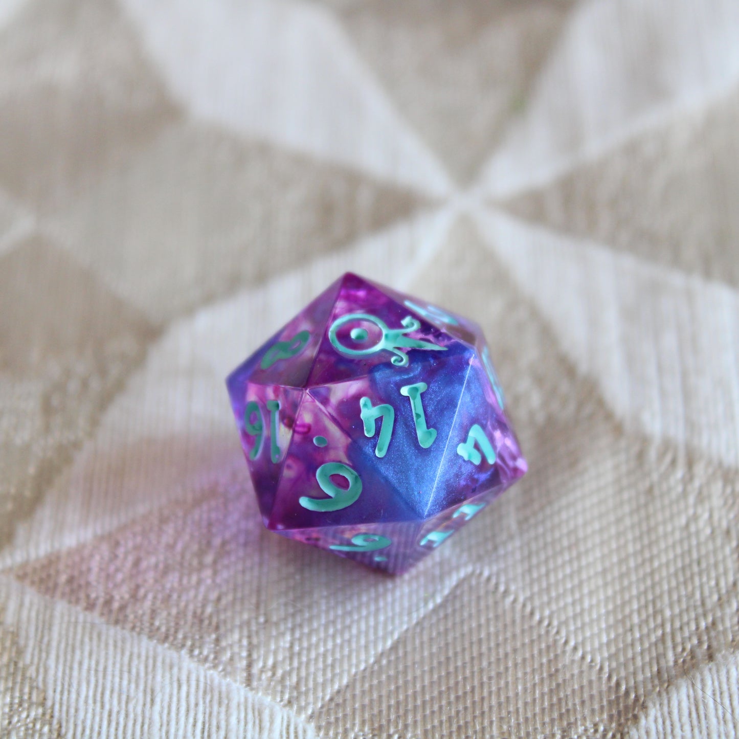 Handmade Soul Flame d20