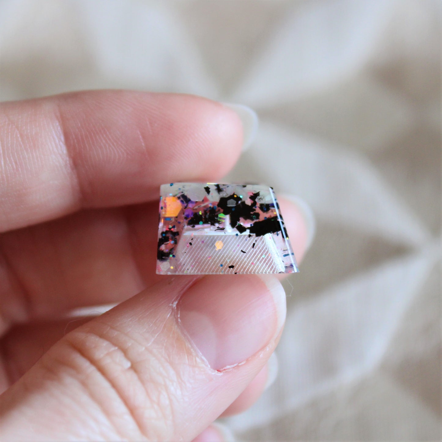 Glowing Glitter R4 Keycap