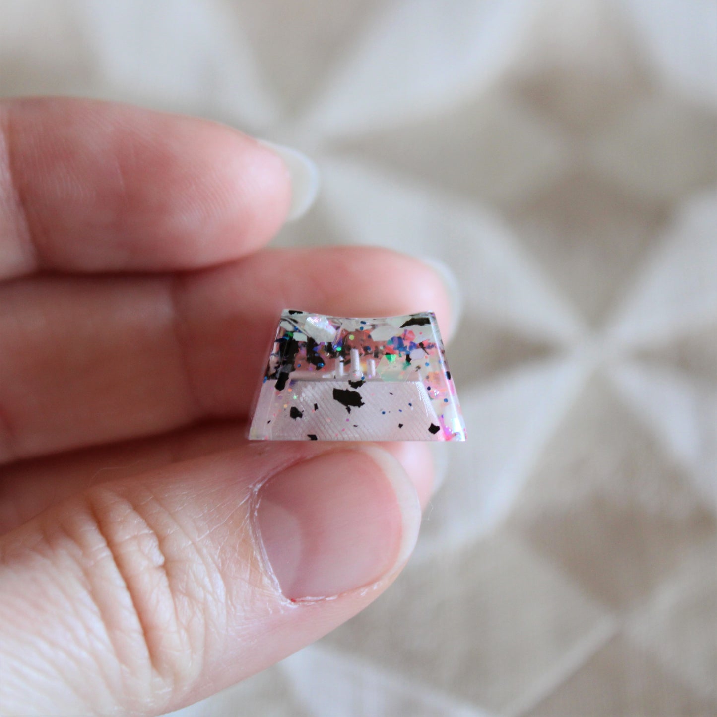 Glowing Glitter R4 Keycap