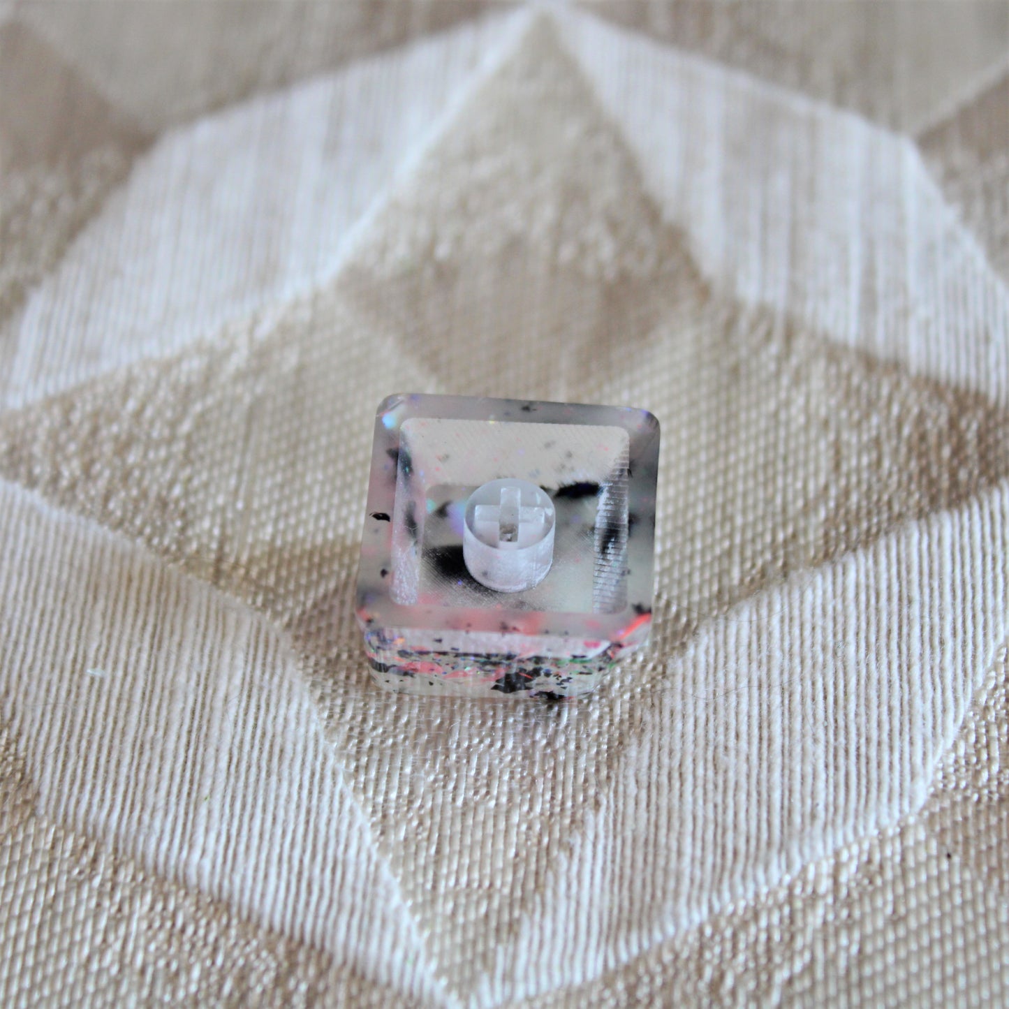 Glowing Glitter R4 Keycap