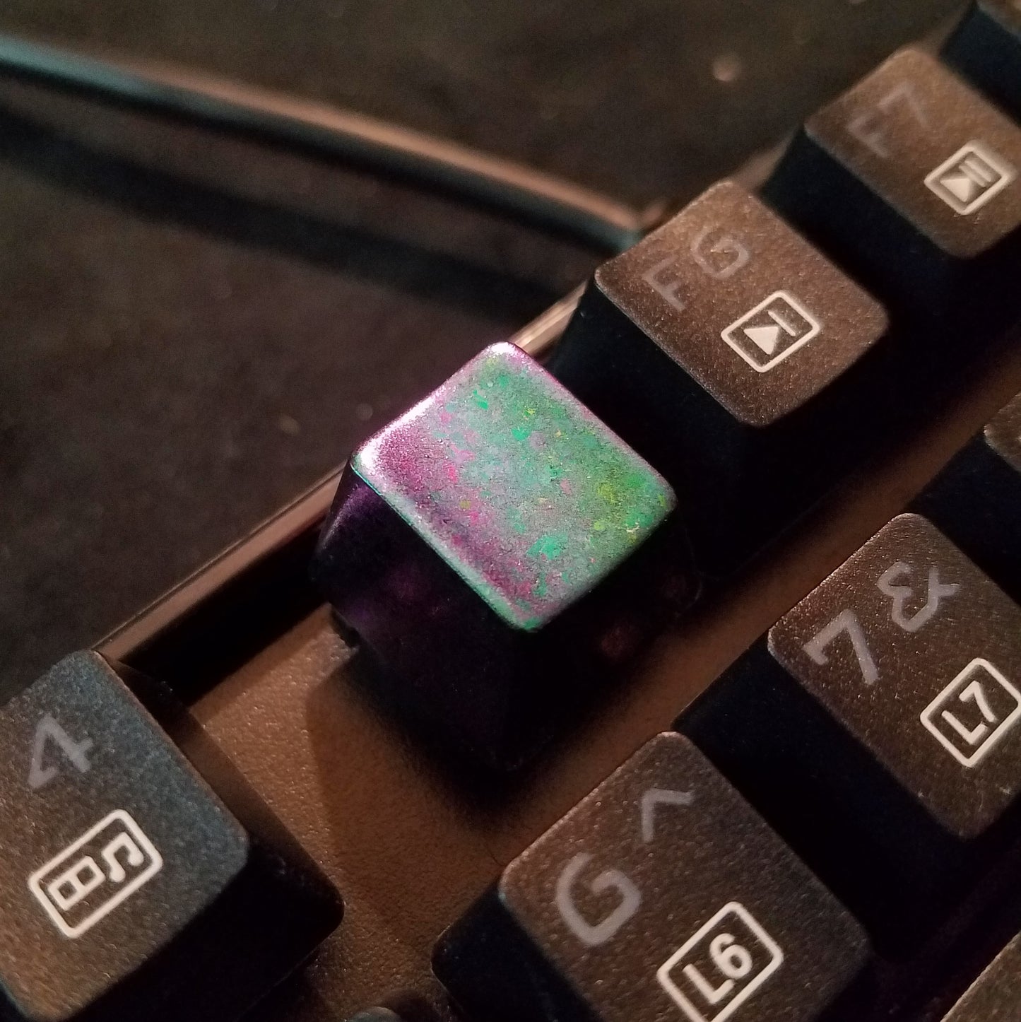 Multichrome R4 Keycap