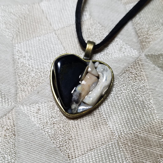Black & White Heart Stone Chip Necklace