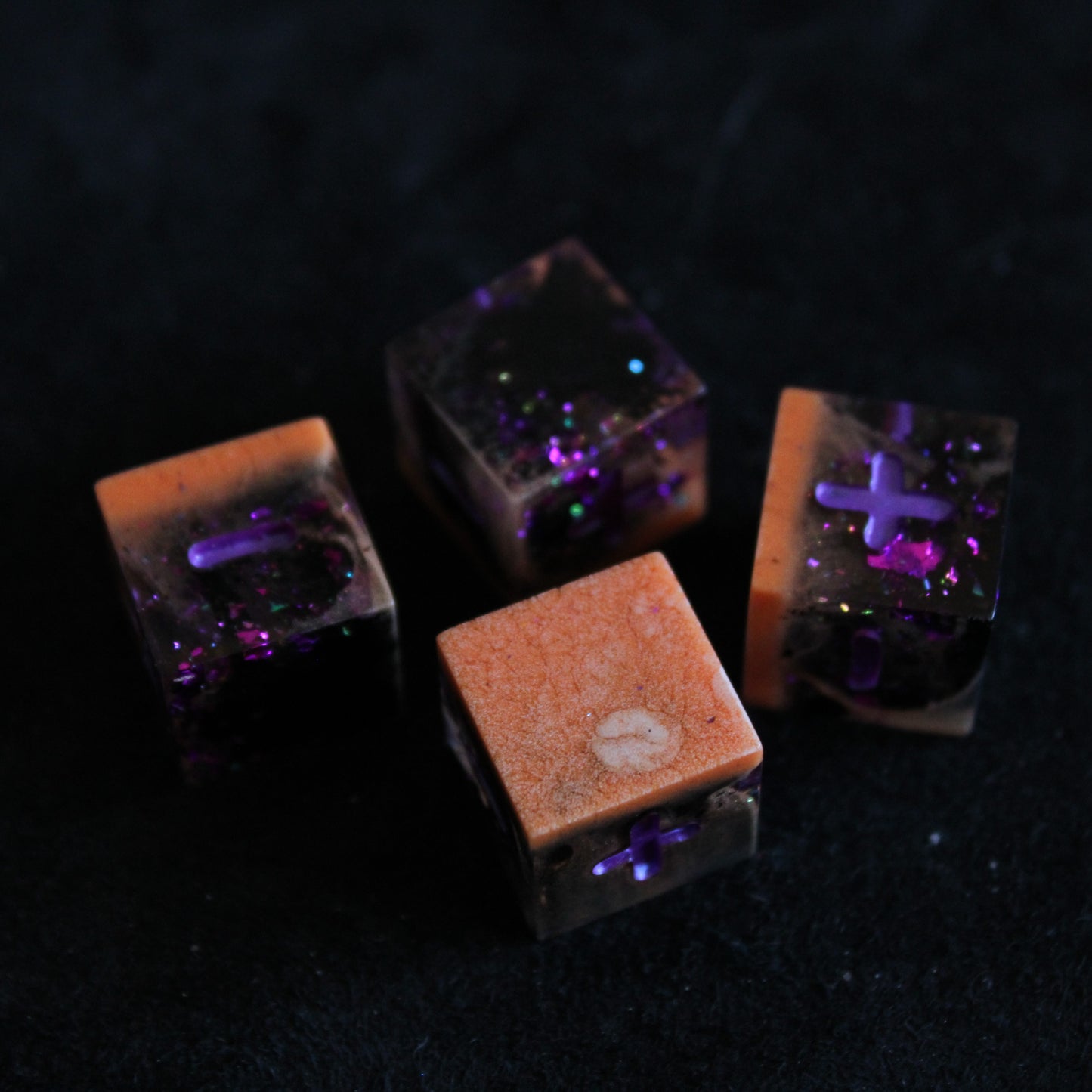 Glowing Halloween Fate Dice