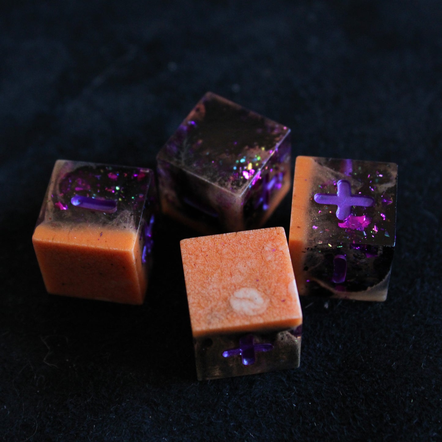 Glowing Halloween Fate Dice