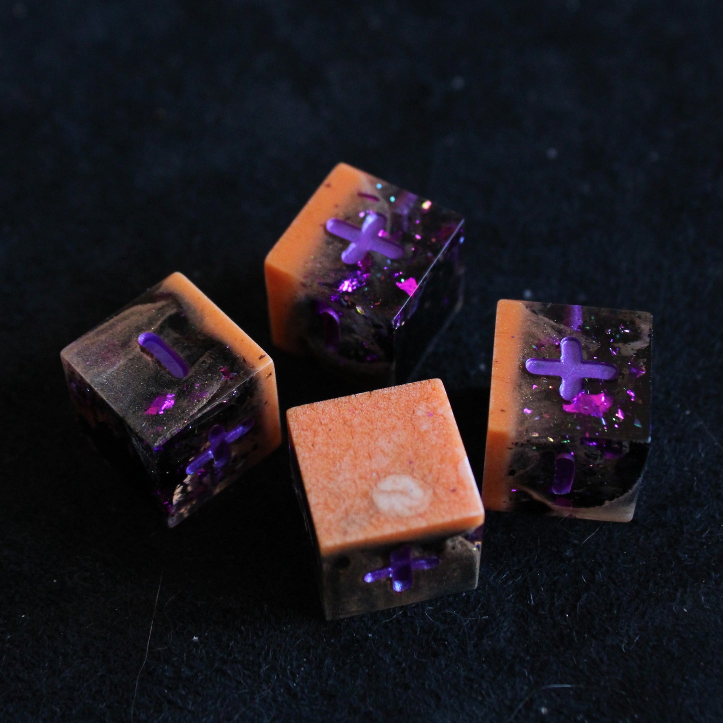 Glowing Halloween Fate Dice