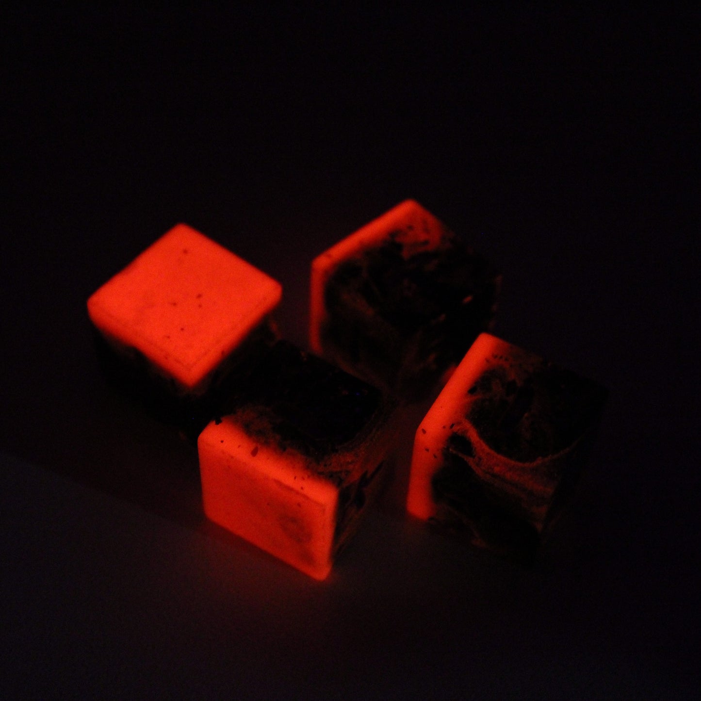 Glowing Halloween Fate Dice