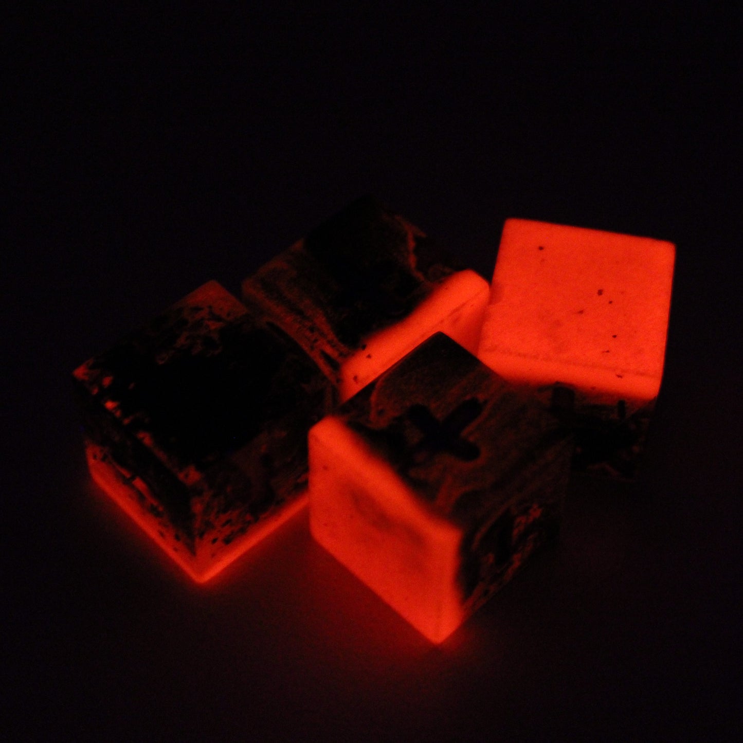 Glowing Halloween Fate Dice