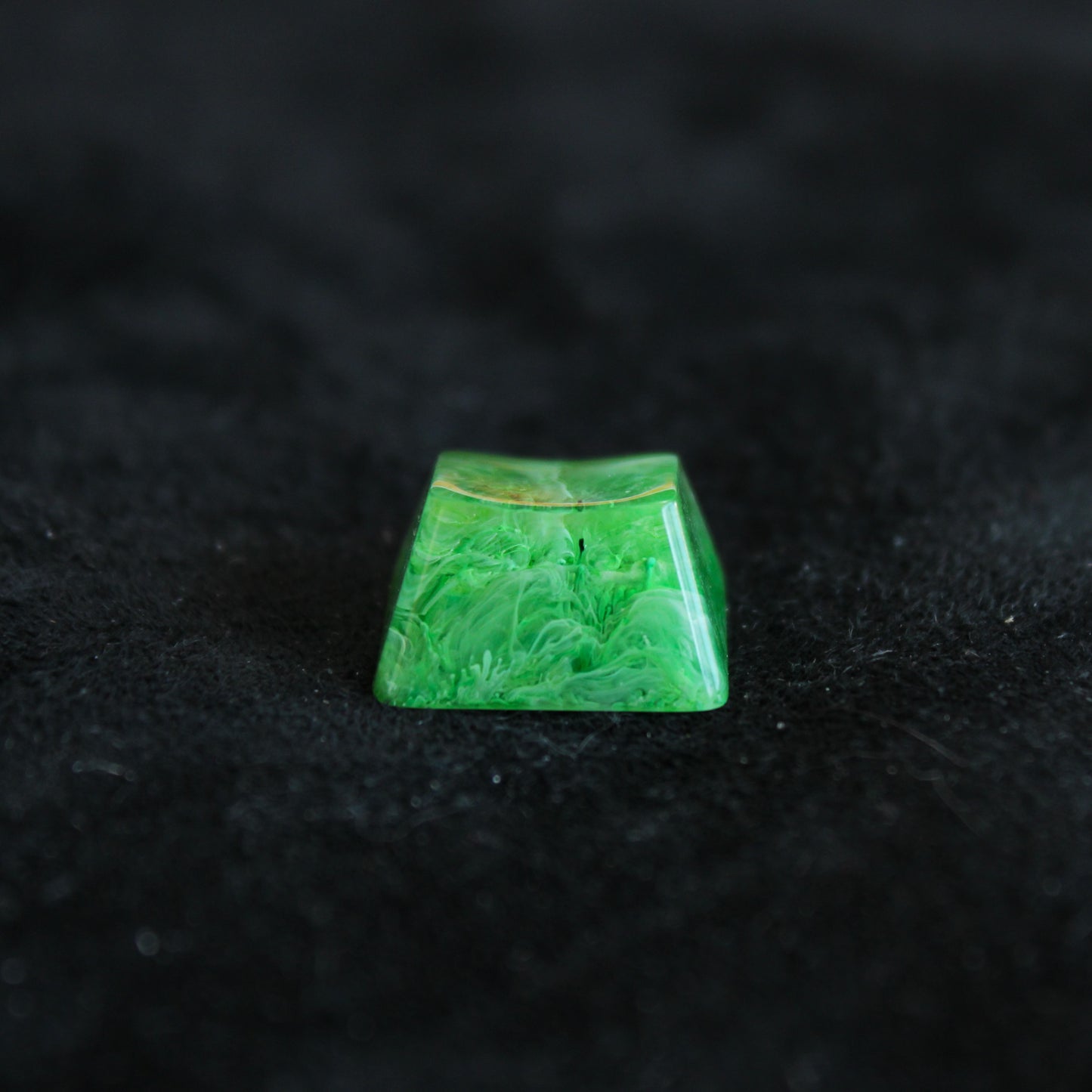 Handmade Leafy R1 Keycap