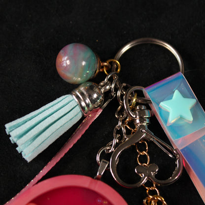 Portable Friend Shaker Charm