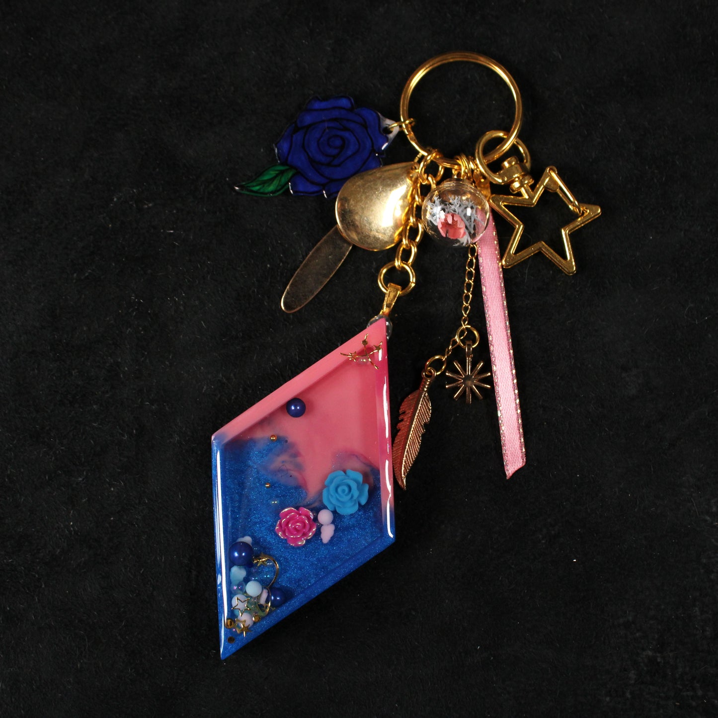 Moving Castle Shaker Charm