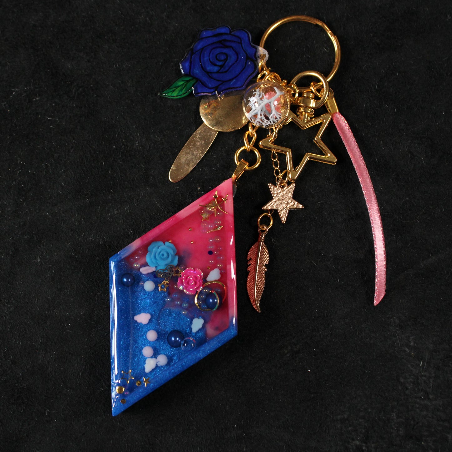 Moving Castle Shaker Charm