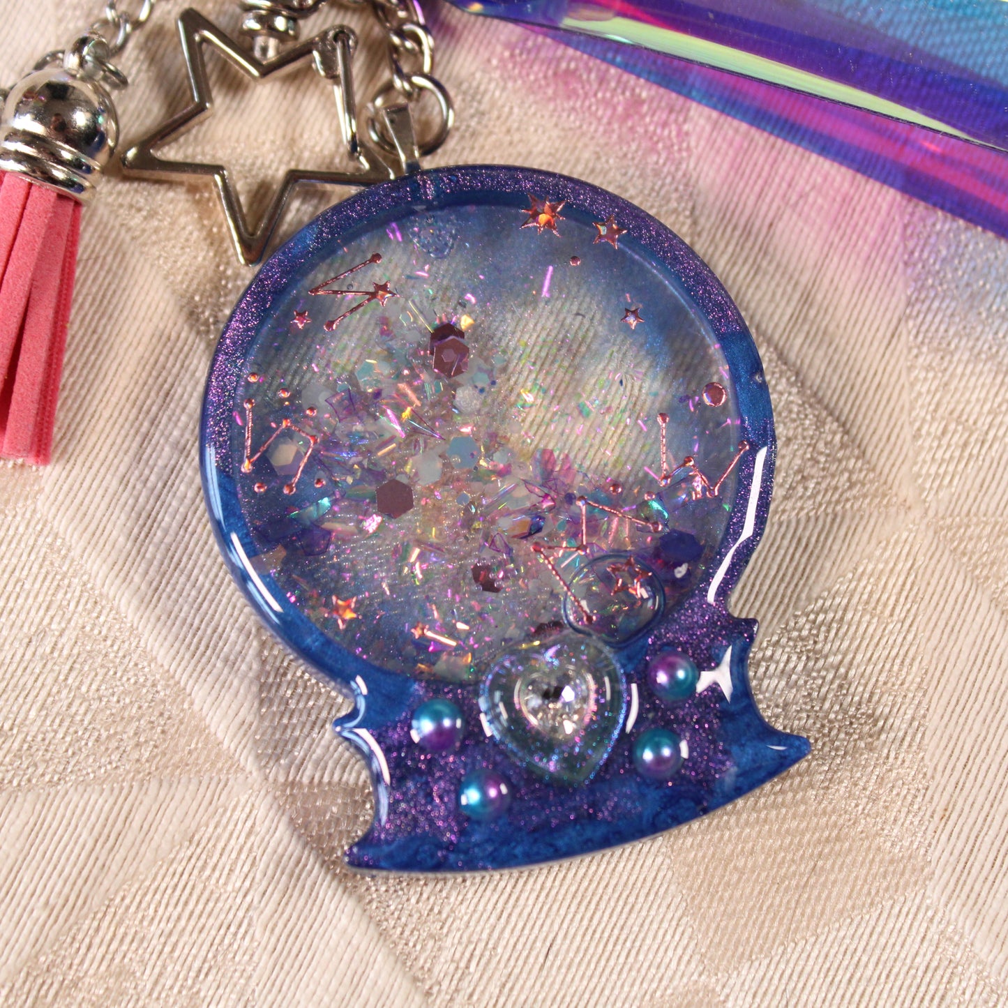 Crystal Ball Shaker Charm