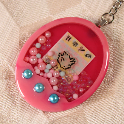 Portable Friend Shaker Charm