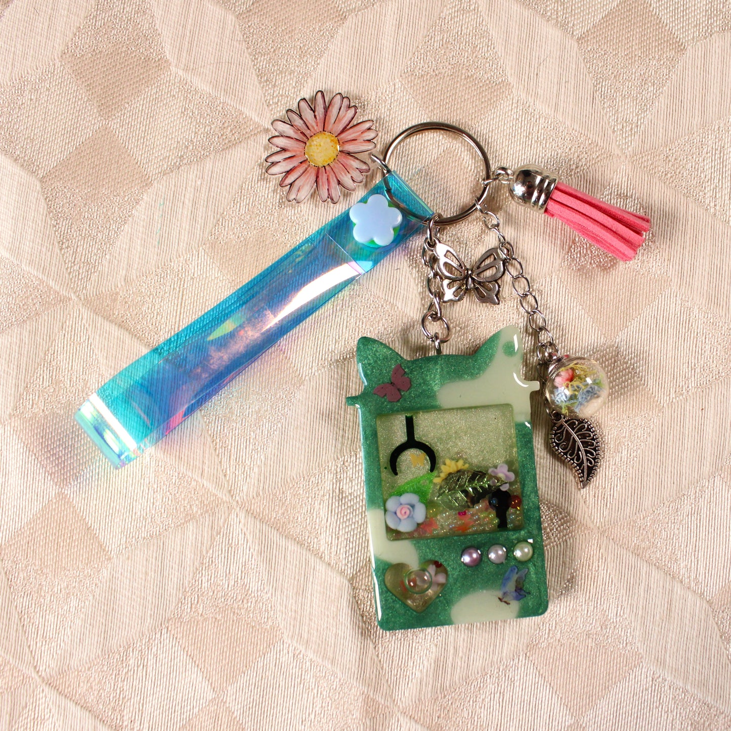 Fairy Claw Machine Shaker Charm