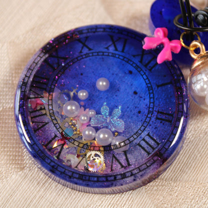 Pocketwatch Shaker Charm