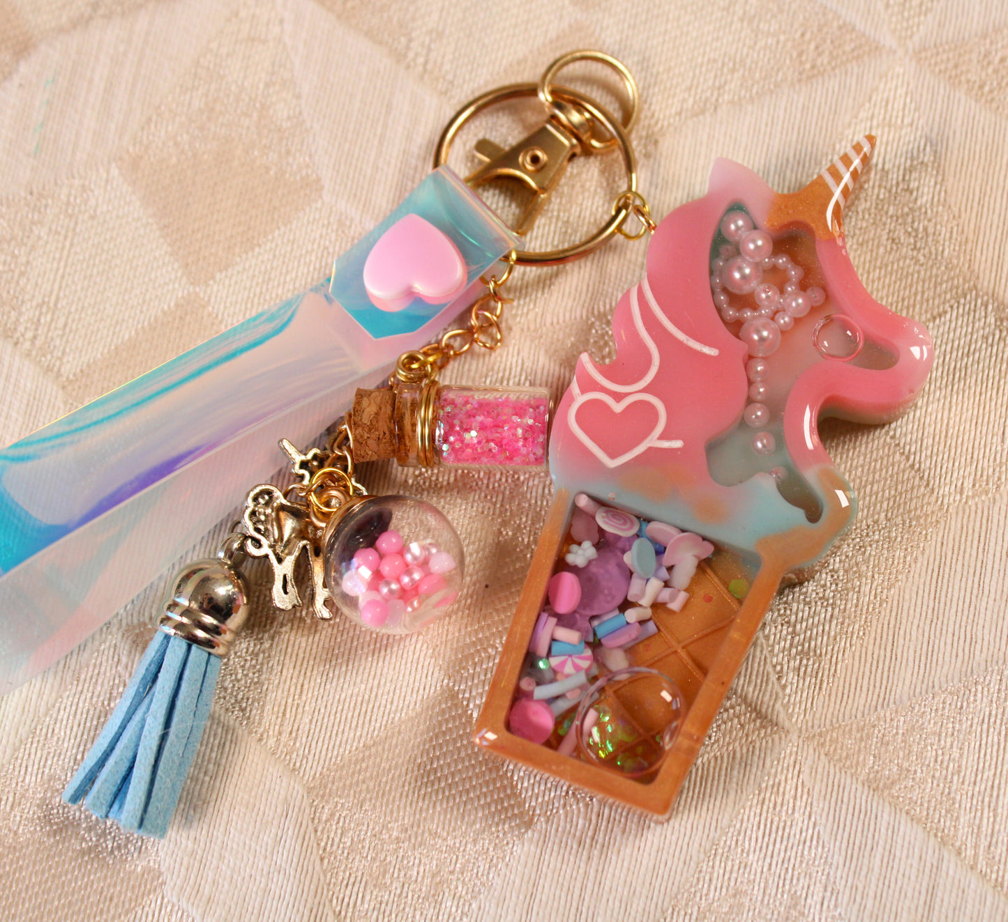 Uni-cone Shaker Charm