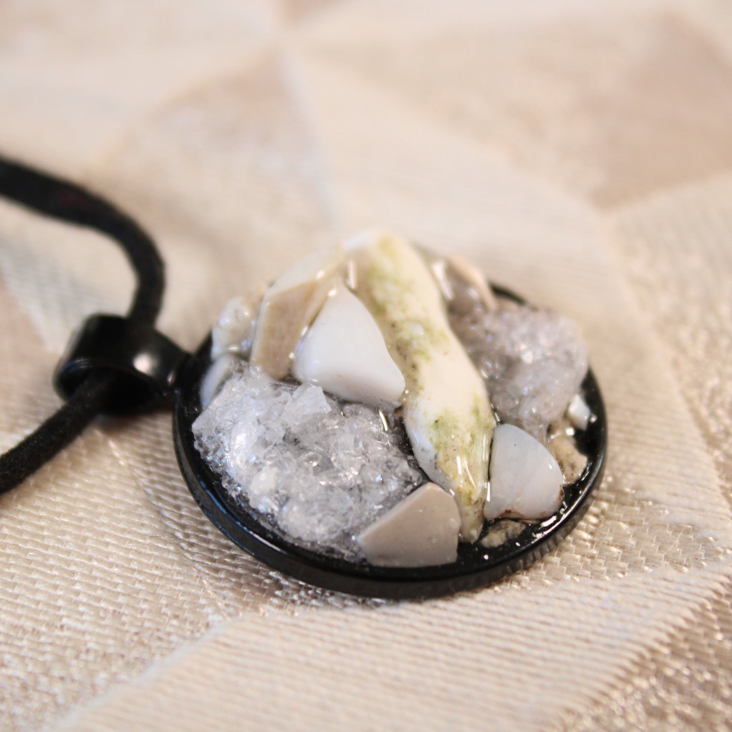 White Crystaline Stone Chip Necklace