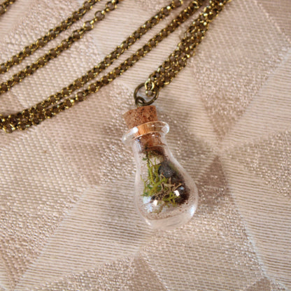 Mossy Stones Necklace