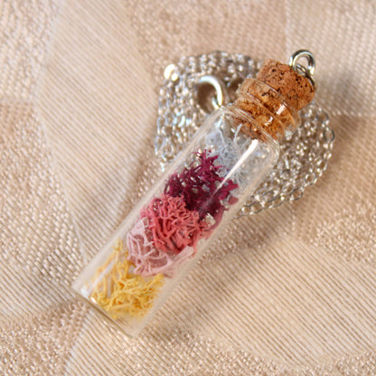 Long Sunrise Moss Necklace