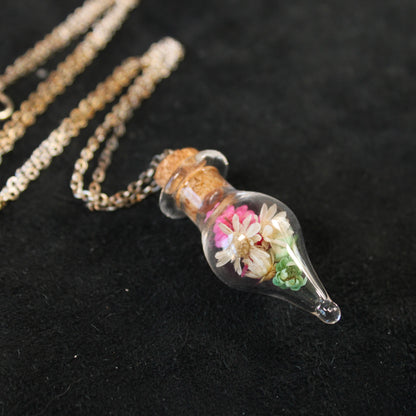 Pink/White/Green Flowers Necklace