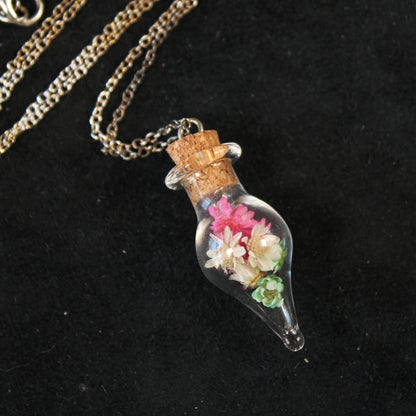 Pink/White/Green Flowers Necklace