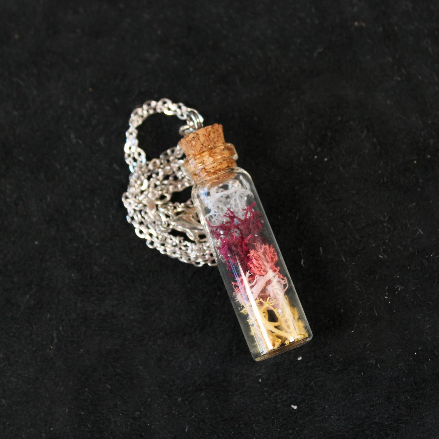 Long Sunrise Moss Necklace