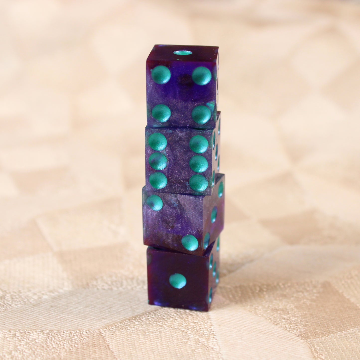 Handmade Sugarplum 4D6