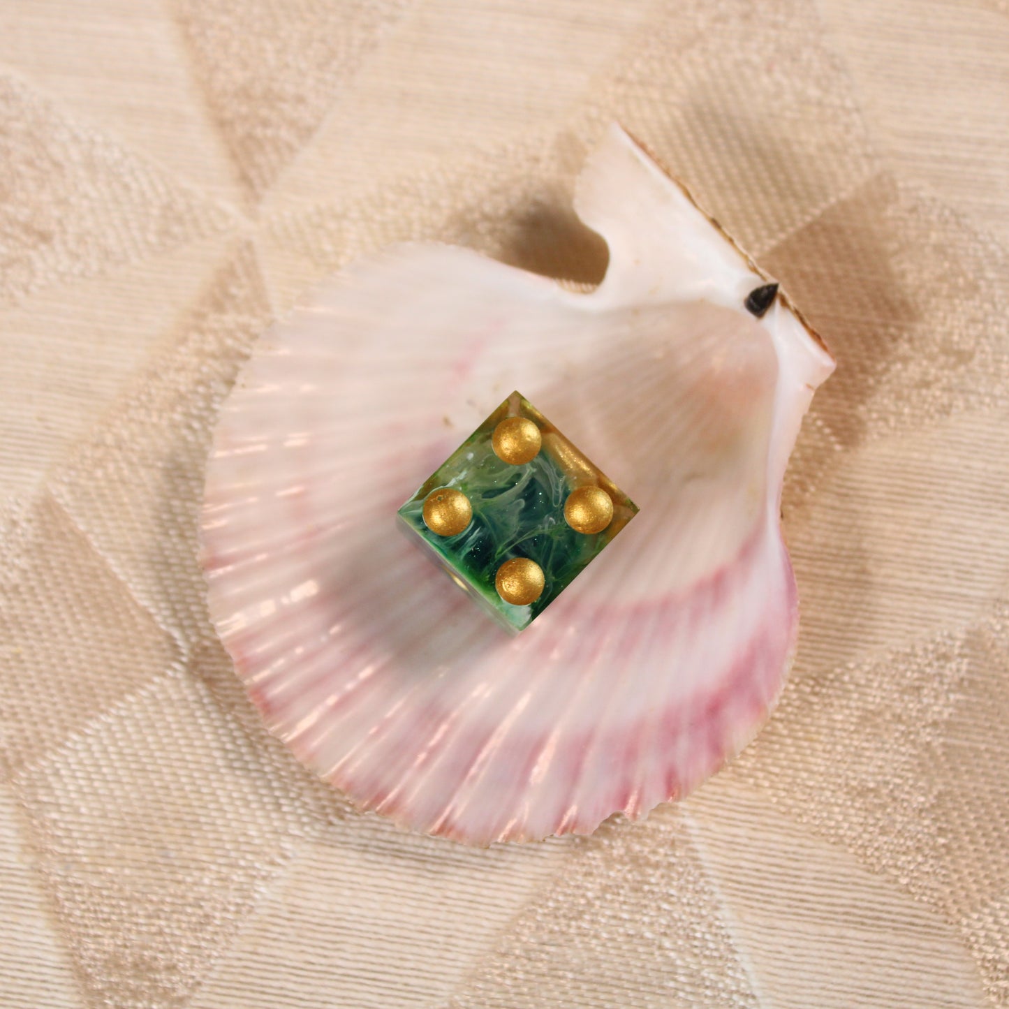 Handmade Washed to Sea 4D6
