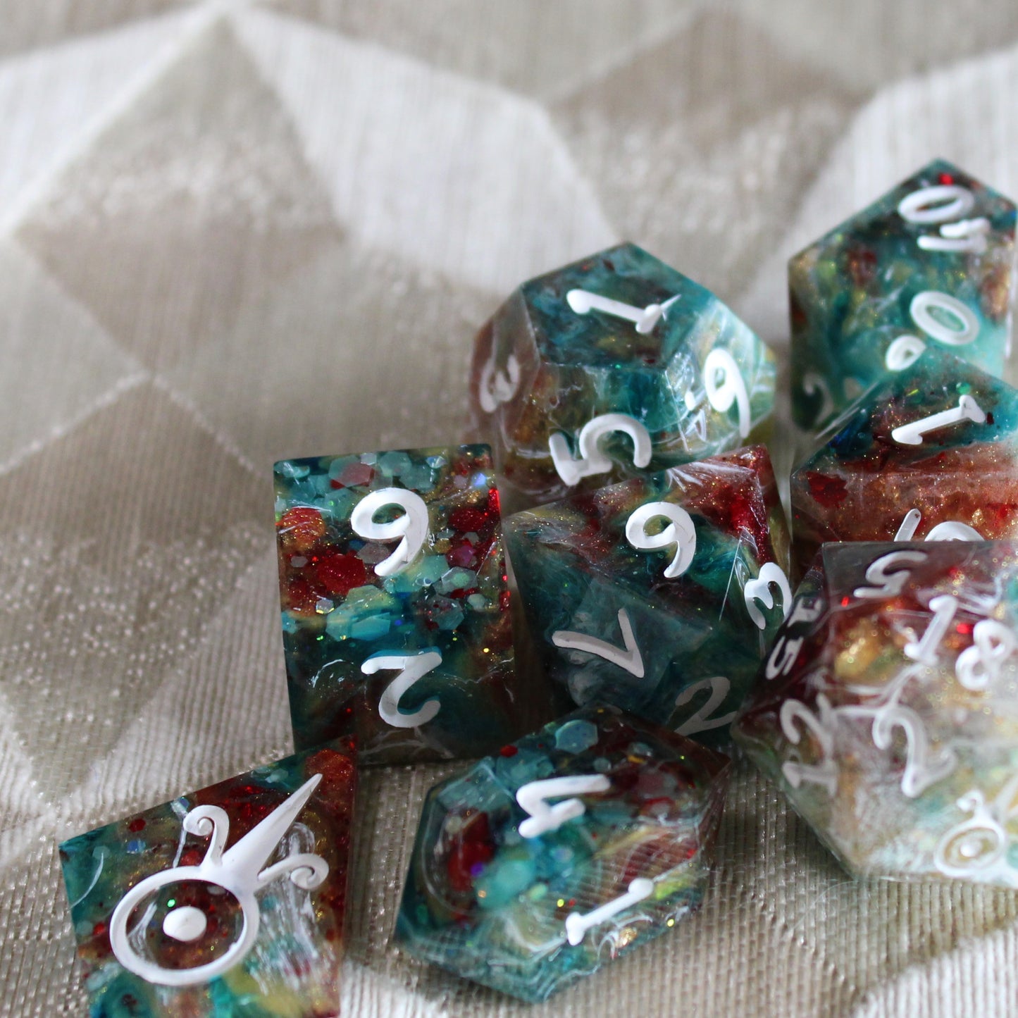 Handmade Showman Dice (Glow-in-the-dark Glitter!)