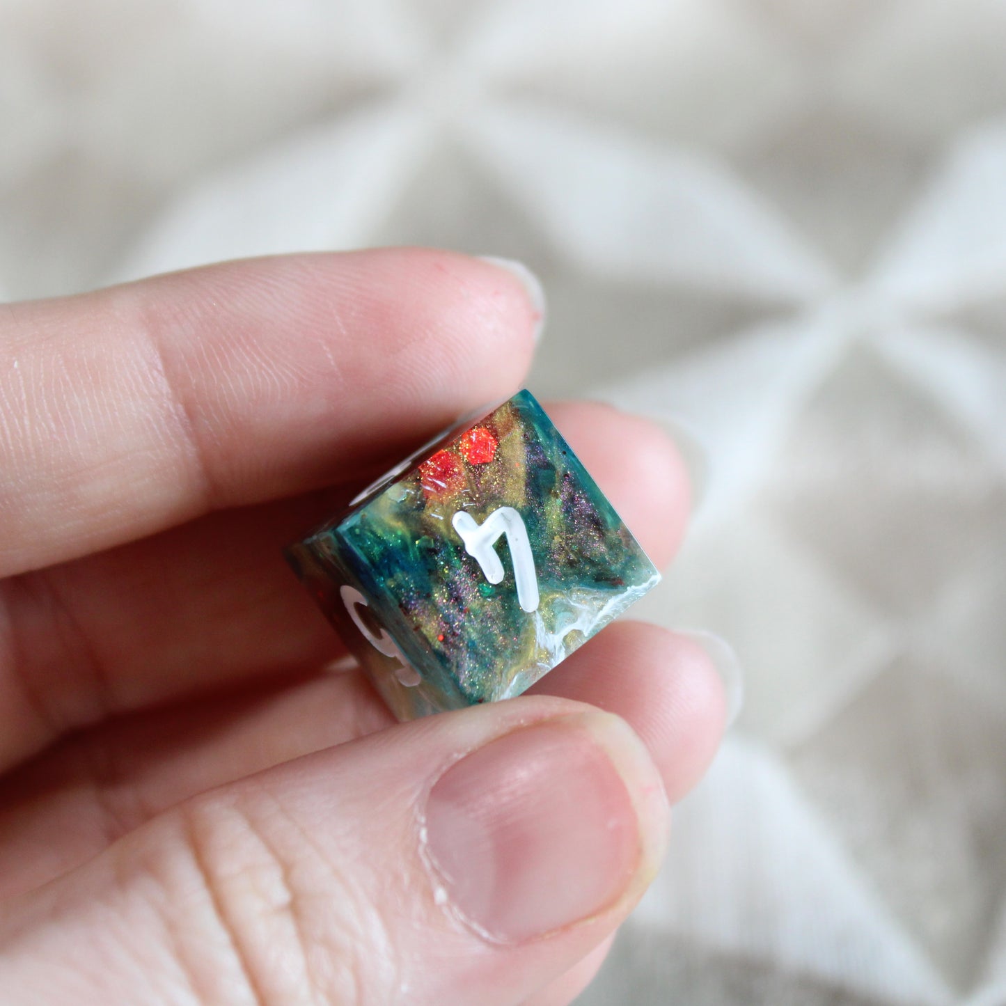 Handmade Showman Dice (Glow-in-the-dark Glitter!)