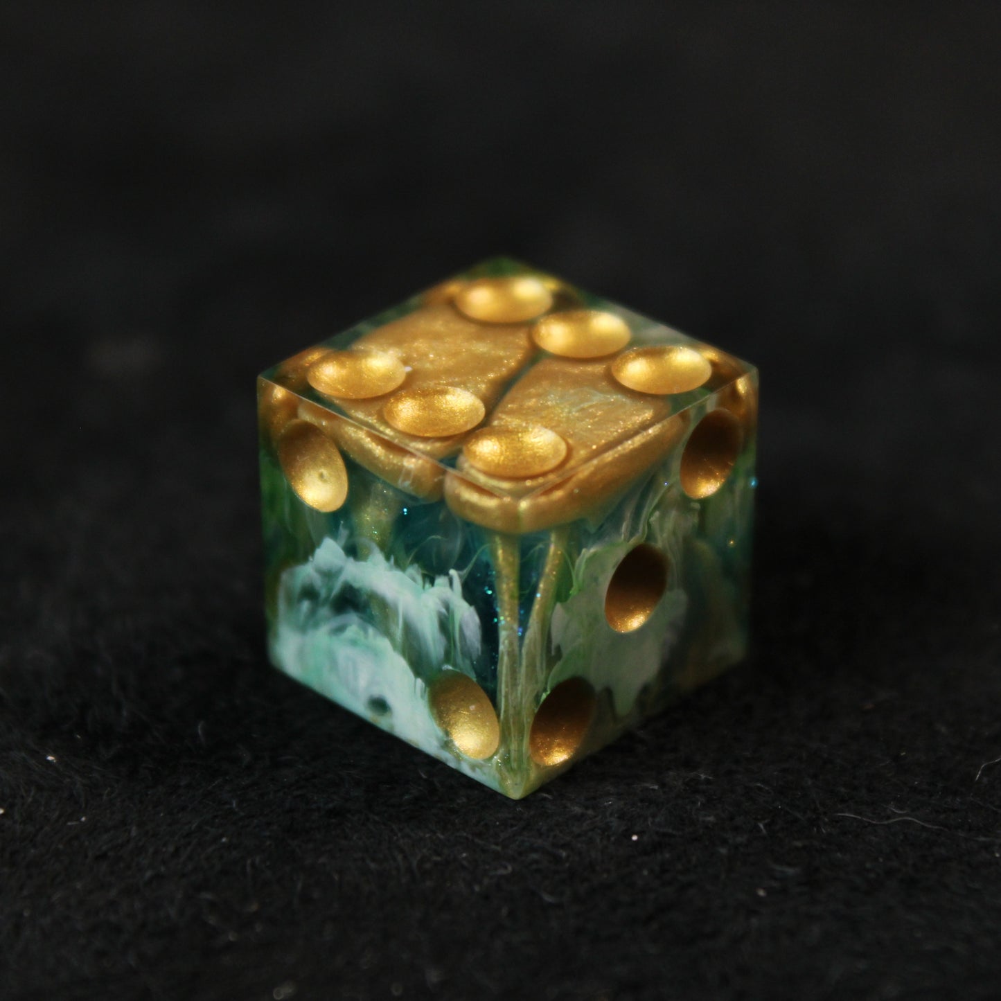 Handmade Washed to Sea 4D6