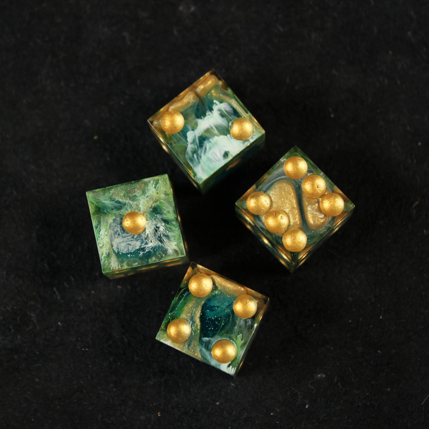 Handmade Washed to Sea 4D6