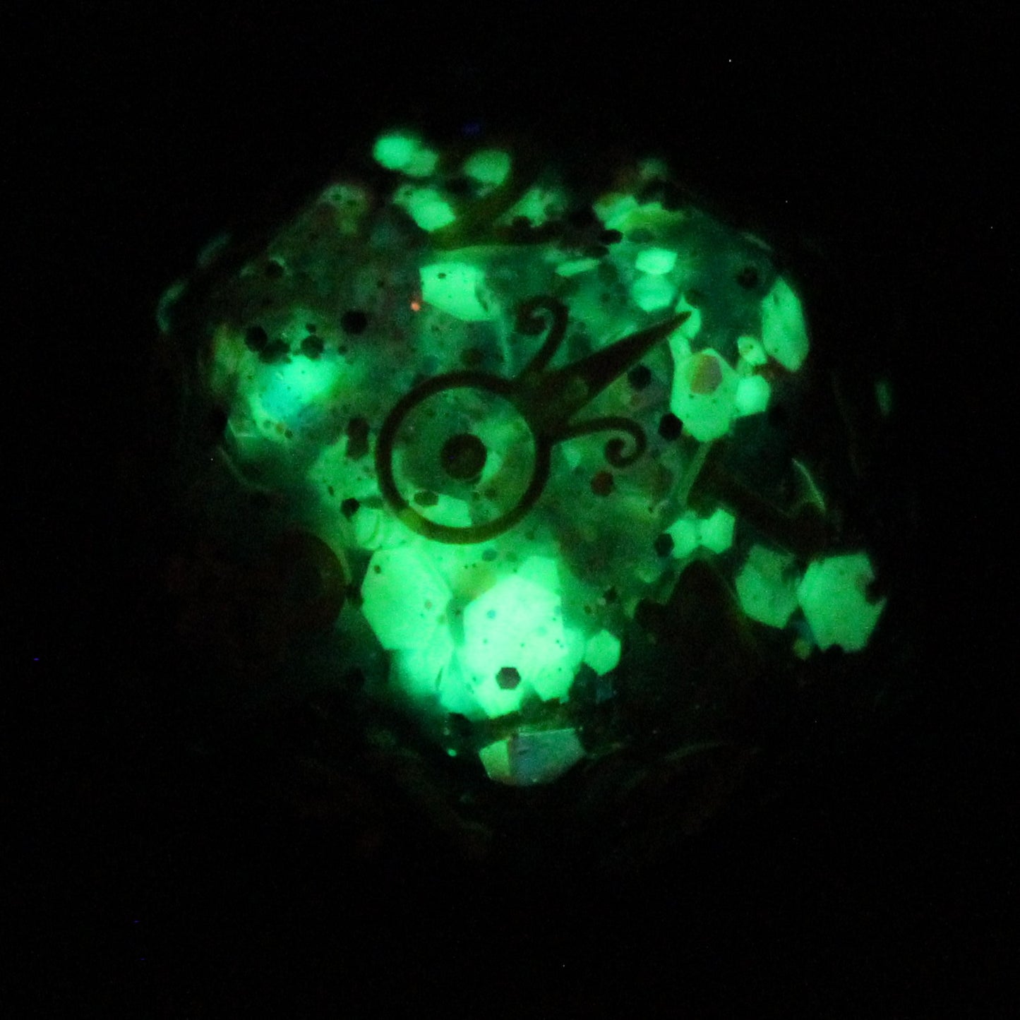 Handmade Unicorn Spit Dice (Glow-in-the-dark)